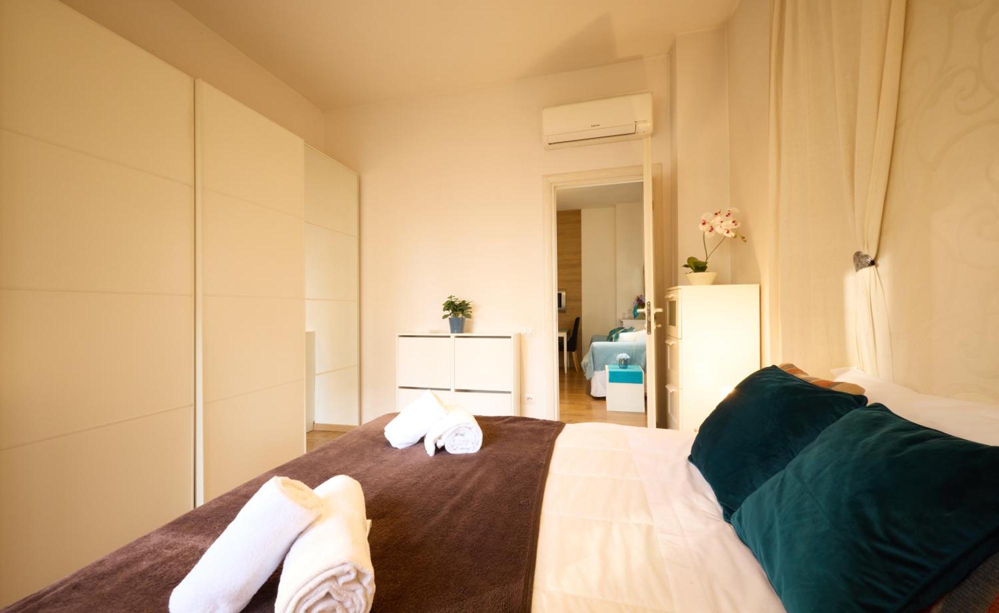 Novoli Cozy Apartment Firenze Bagian luar foto